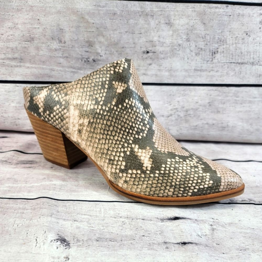 Dolce Vita DV Women’s Mules Tan Snake Print Pointed Toe Block Heel Shoes Size 9